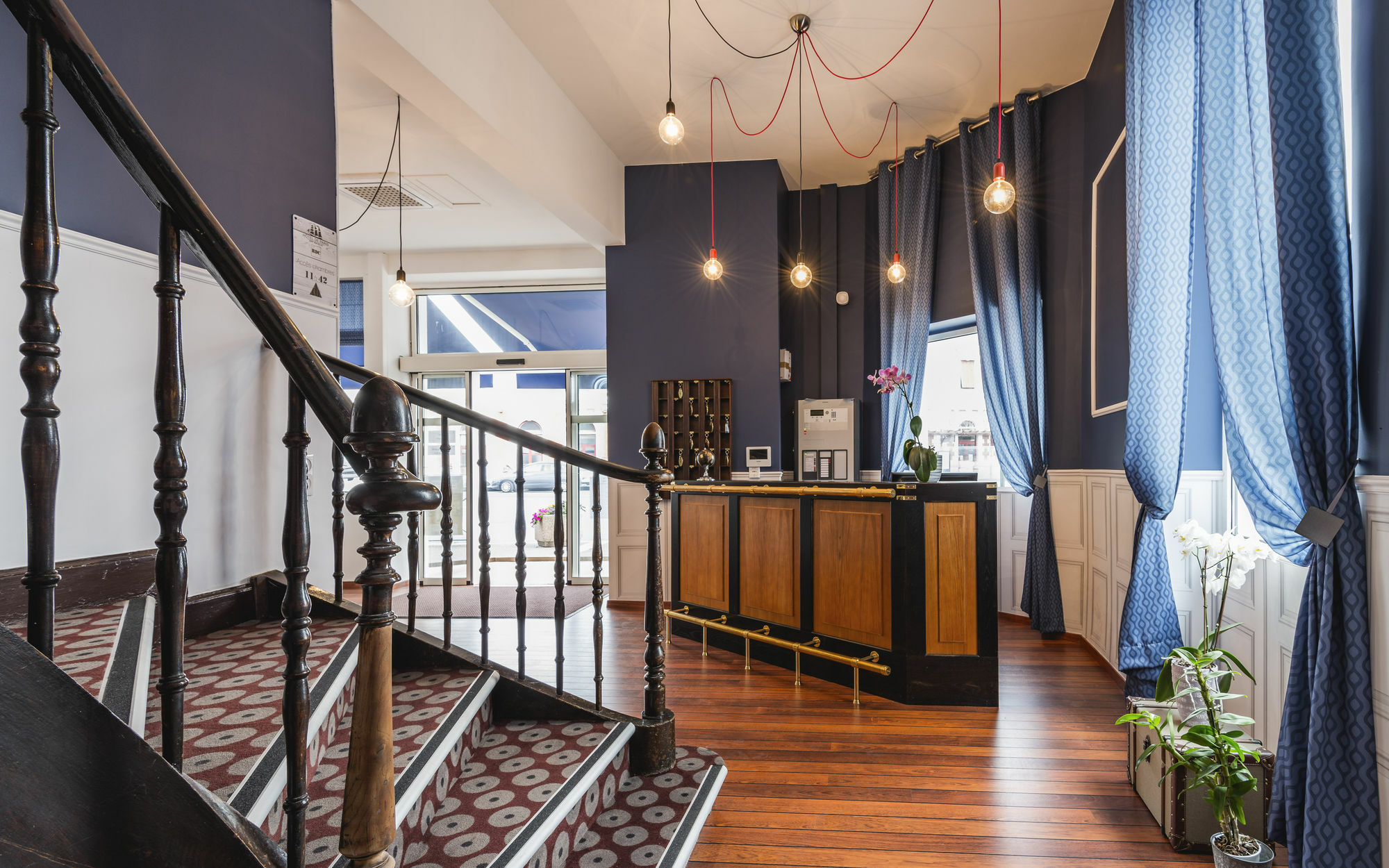 Brit Hotel De Paris סן-ז'אן-דה-לוז מראה חיצוני תמונה